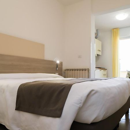 Hotel Residence La Palma 피날레리구레 외부 사진