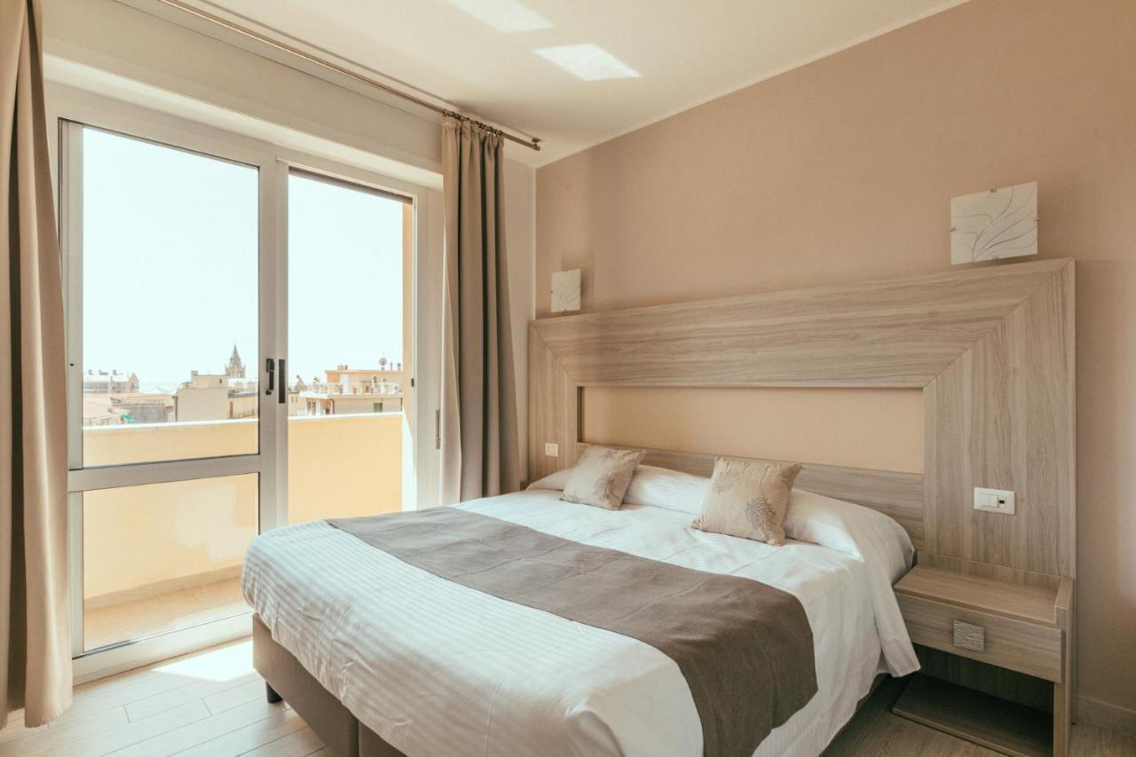 Hotel Residence La Palma 피날레리구레 외부 사진