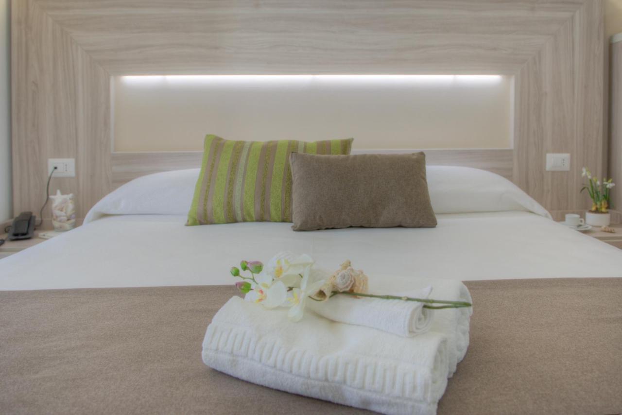 Hotel Residence La Palma 피날레리구레 외부 사진