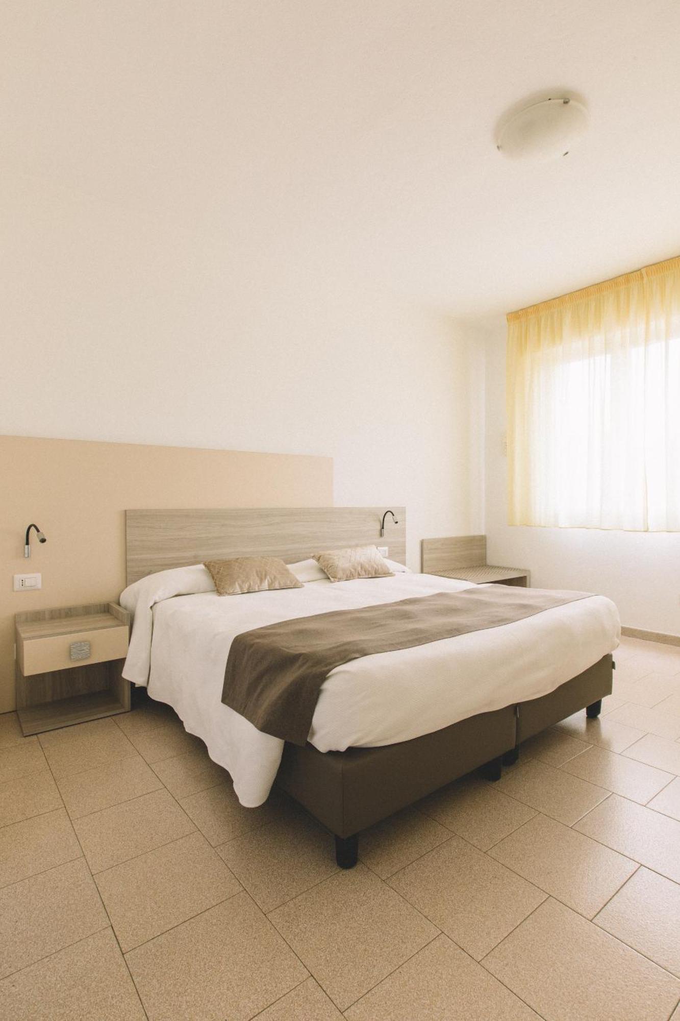 Hotel Residence La Palma 피날레리구레 외부 사진