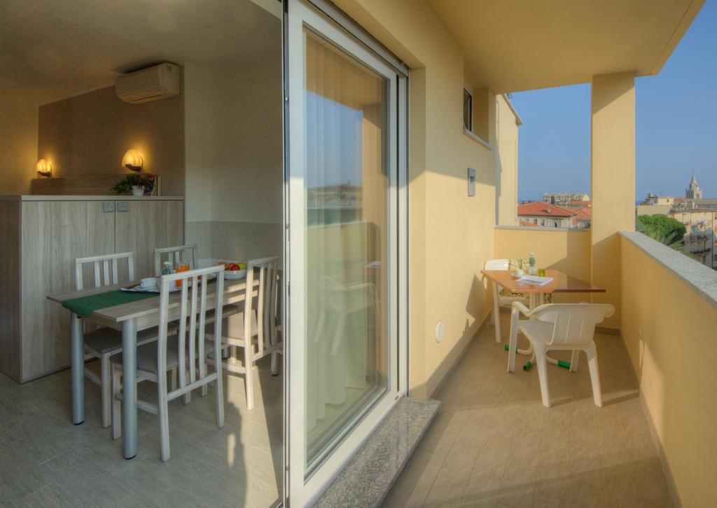Hotel Residence La Palma 피날레리구레 외부 사진